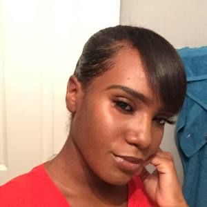 Meet your Posher, Deshauna